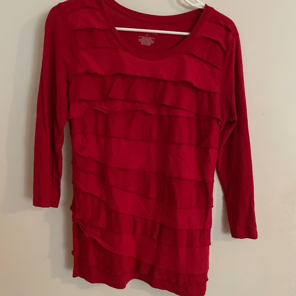 Woman’s 3/4 sleeve top